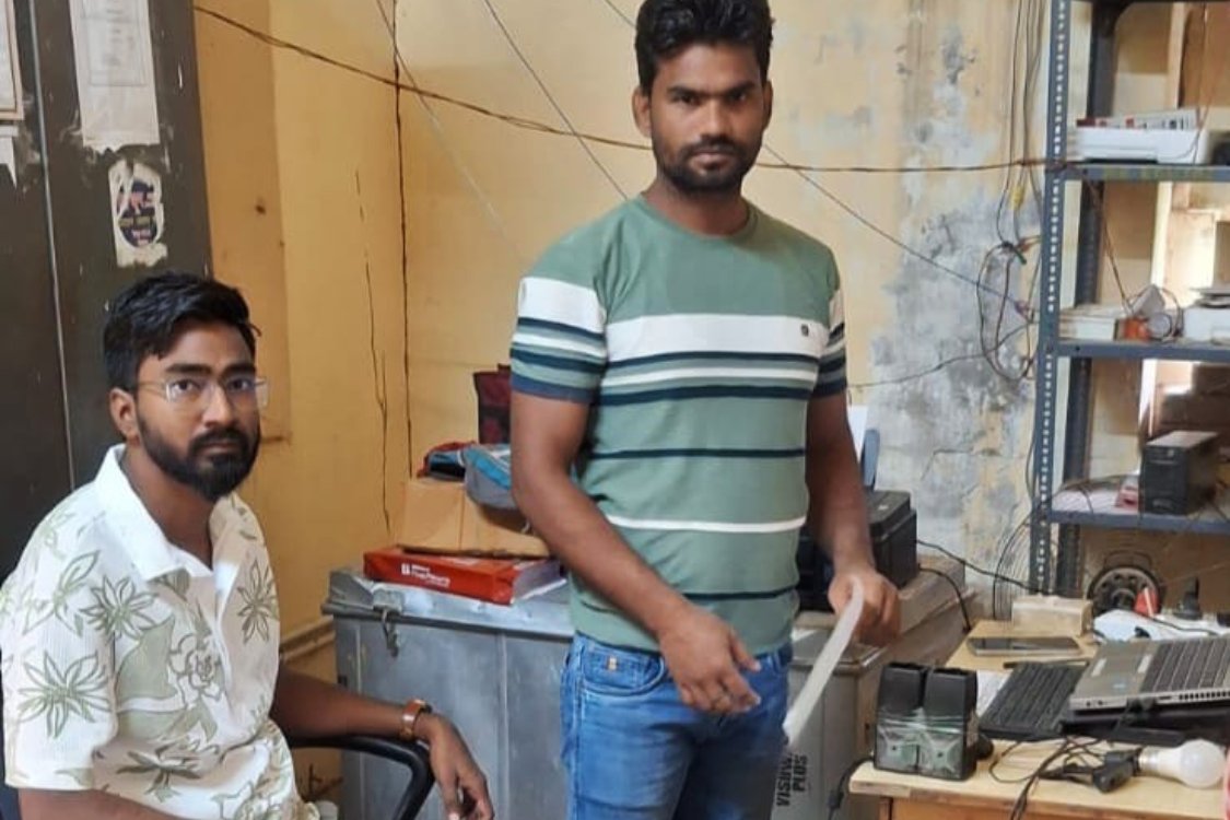 BDO Rishikesh Kumar caught Aadhar Center Corruption